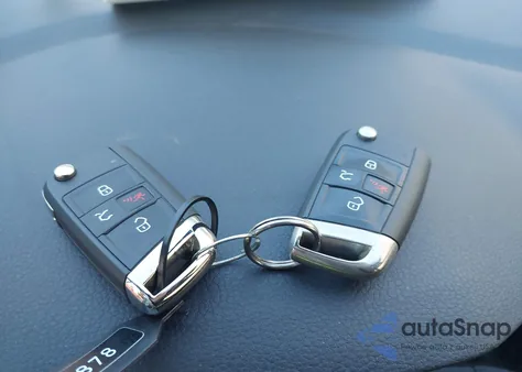 2015 Volkswagen Golf Gti 2.0T Se W/Performance Package 4-Door from USA, damaged, VIN 3VW547AU8FM102878